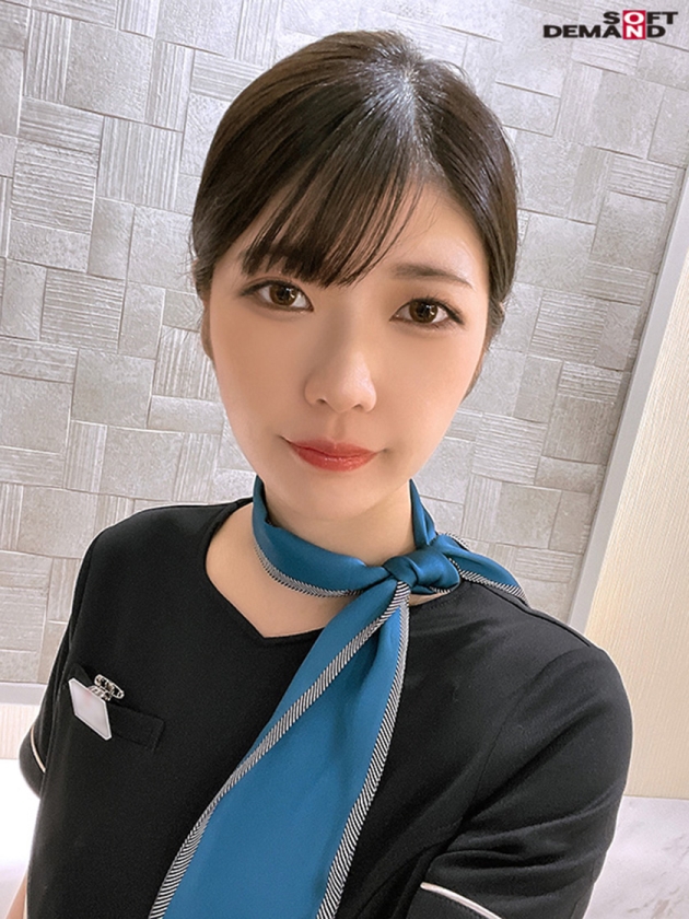 107MOGI-098 【初撮り】【中出し了承】クールでおとなしめの美容部員さん。制服脱いだら超美白スレンダーボディ。仕事の合間に呼び出しHキメたら、ハマちゃったみたいで連続中出しさせてくれました。 かほちゃん 22歳 Sample 1