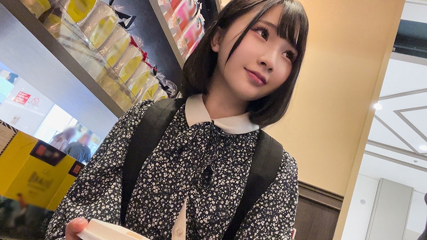 546EROFV-181 素人女子大生【限定】かなちゃん21歳 某制服リフレでバイトしている身長143cmのミニミニJD！！リアルJ○感200%の制服姿に大興奮して爆発フィニッシュ！！ Sample 1