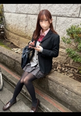 顔出し【個人撮影】激レア_黒パンストの制服女子とハメ撮り_SNSで知り合った美脚娘に種付SEX